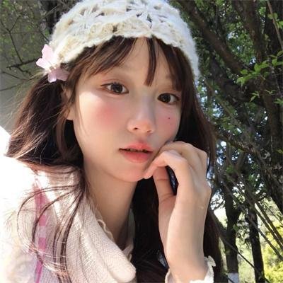 披荆斩棘的大小姐 海报