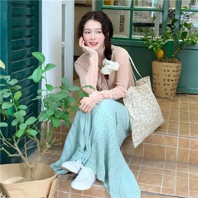 亿万懦夫 海报